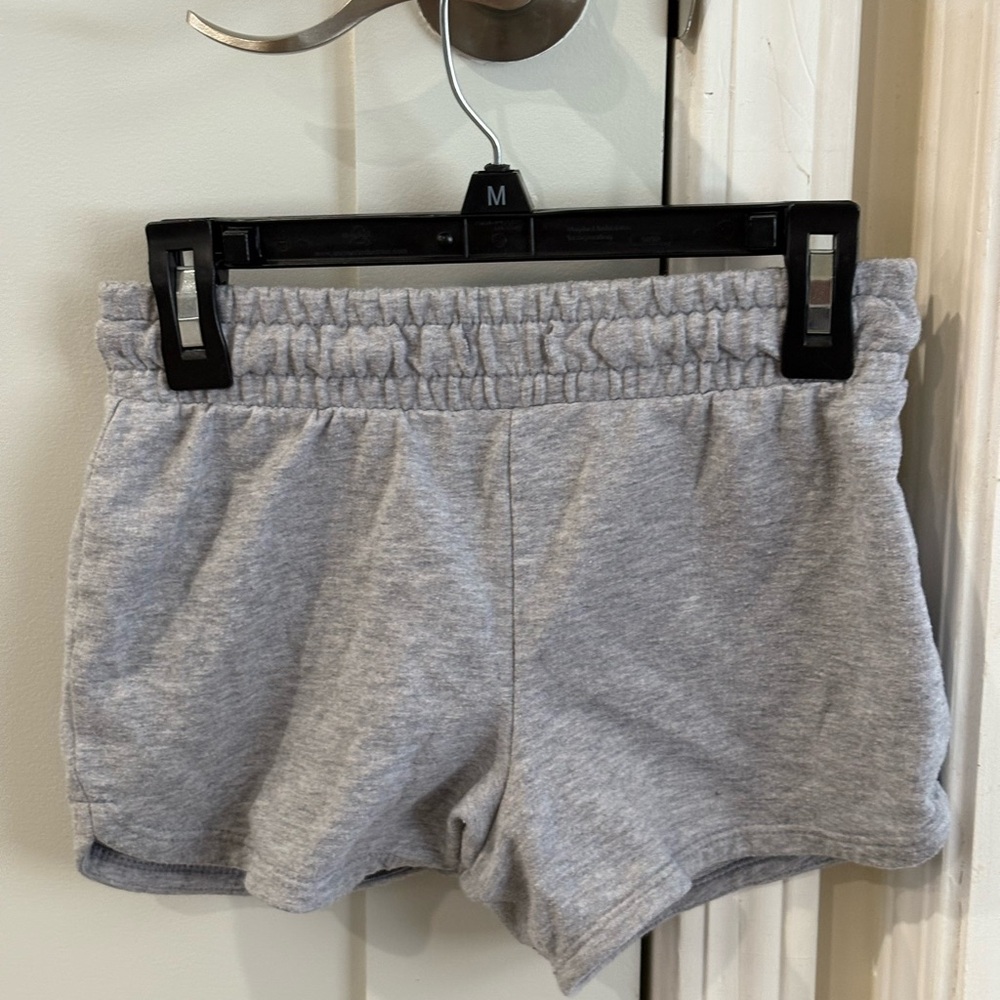 Cat & Jack gray shorts, size 7/8
